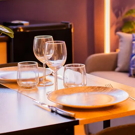 Cap D'agde A 50m Du Port Avec Piscine Apartament