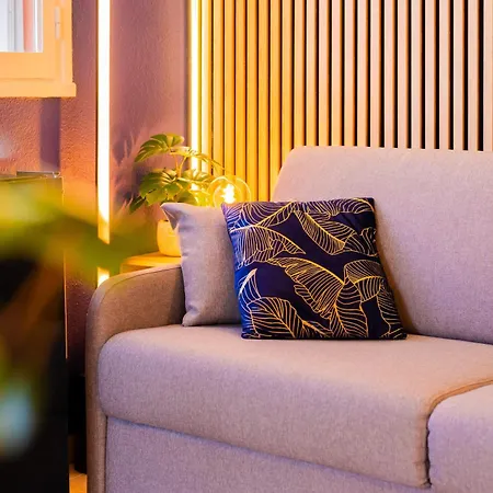 Cap D'agde A 50m Du Port Avec Piscine Apartment Agde