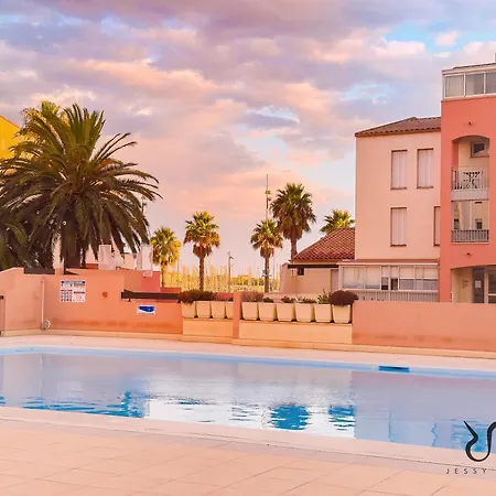 Cap D'agde A 50m Du Port Avec Piscine *
