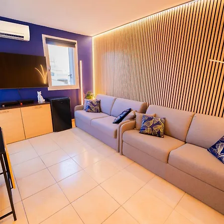 Apartament Cap D'agde A 50m Du Port Avec Piscine